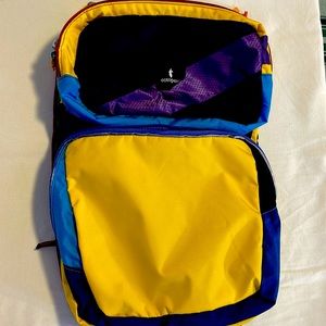 Cotopaxi laptop bag